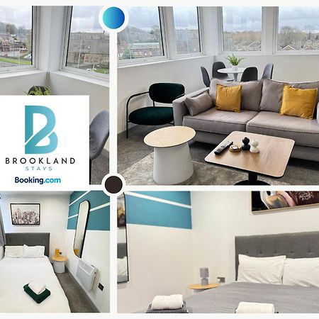 Fully Furnished 2-Bedroom With City View, Wifi And Free Parking By Brookland Stays Yeadon Extérieur photo